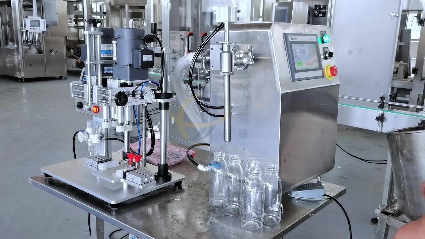 液體灌裝機(jī) 自動化包裝的神器與化工機(jī)械的革新力量